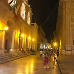 Vendégház Garibaldi House 3*