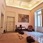 Garibaldi House Vendégház