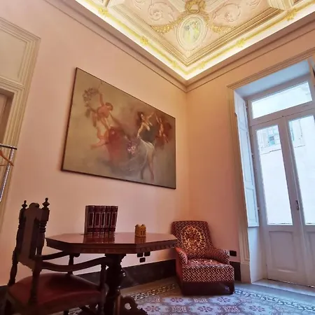 Garibaldi House 3*