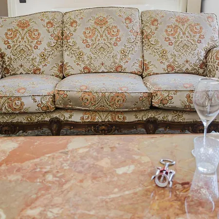 Garibaldi House 3* מרסאלה